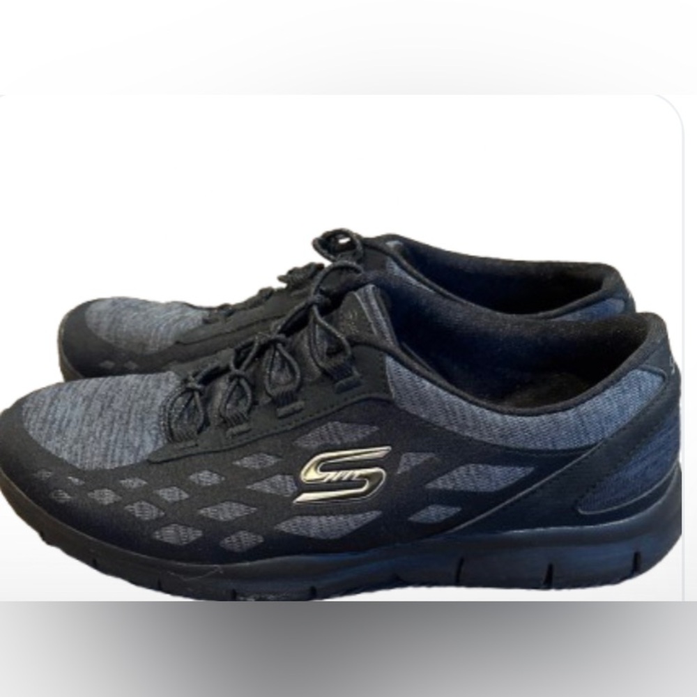 Skechers Wide Fit Memory Foam Black Sneakers Size 6.5